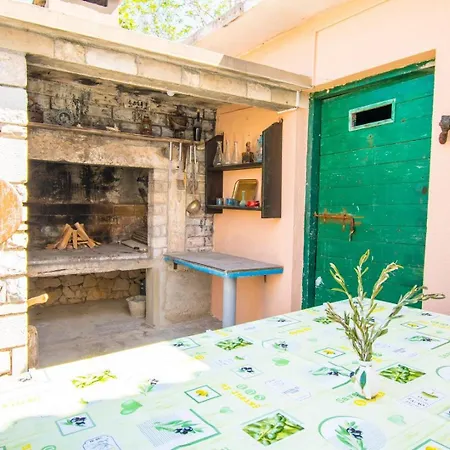 House The Safe Space Garden Semesterbostad *
