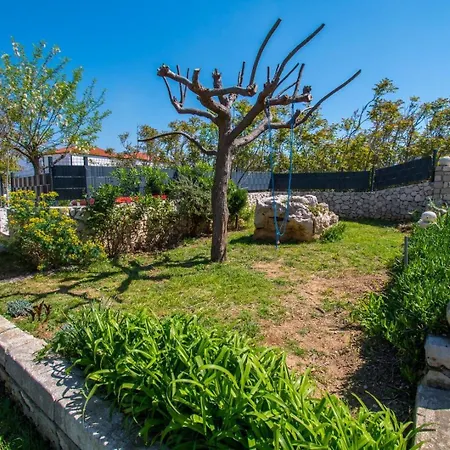 Vakantiehuis House The Safe Space Garden *